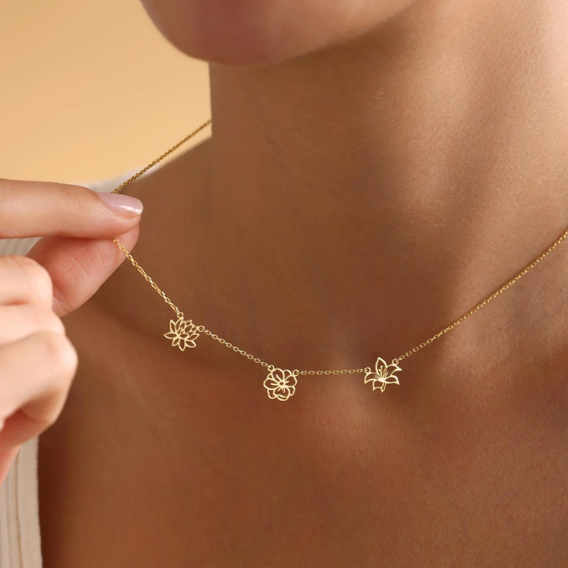 Birth Flower Necklace - Collar de flores de nacimiento personalizado