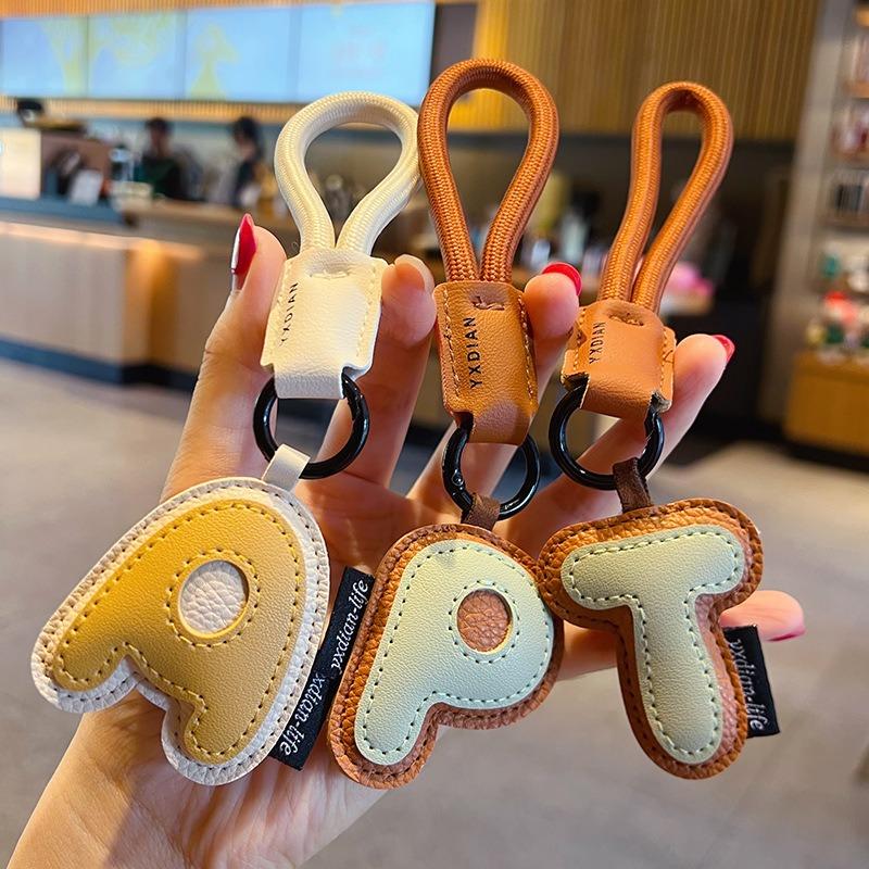 Llavero de Cuero PU con 26 Let - Monogram Keychain Leather reseña y precio
