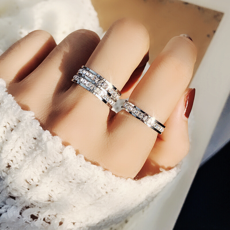 Anillo de acero inoxidable con - Initial Ring Custom reseña y precio